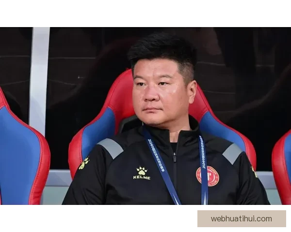 李金羽赛前发布会正常出席 两小时后铁人宣布其下课消息